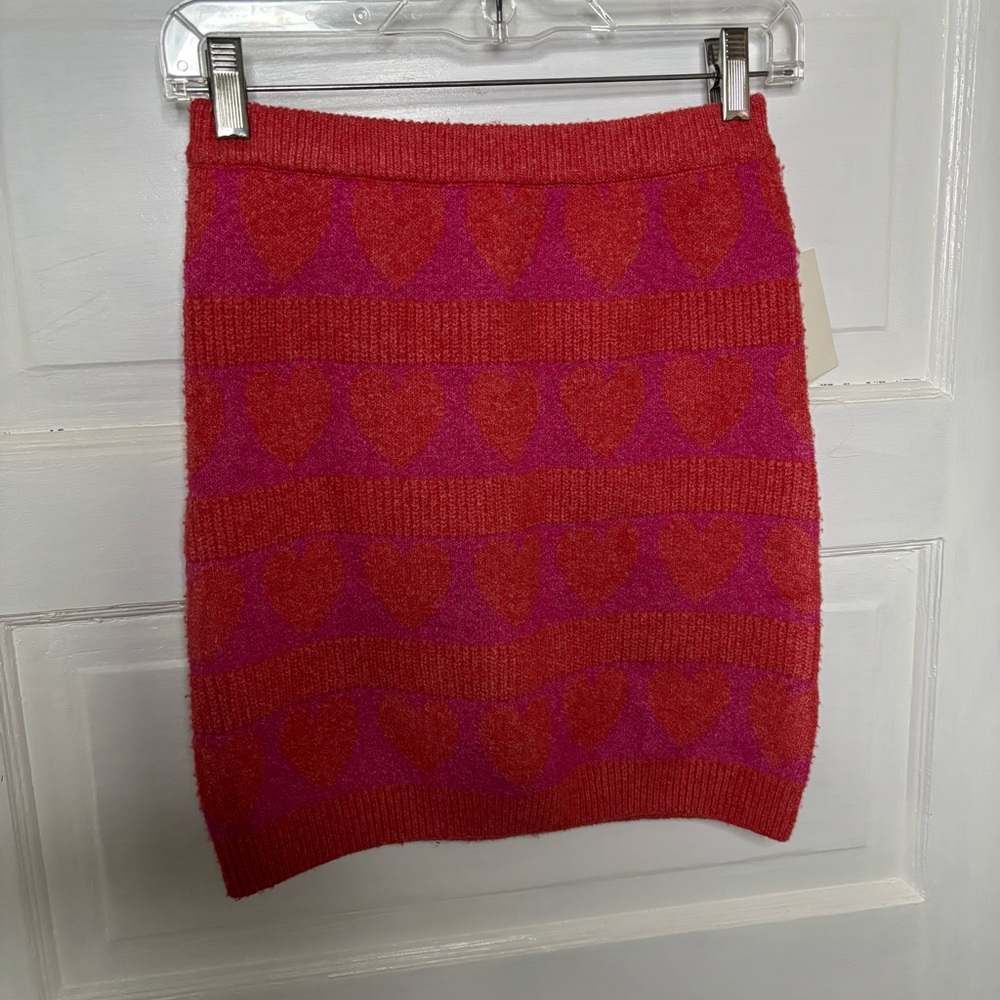 Vibrant NWT Freshman 1996 Heart Patterned Skirt